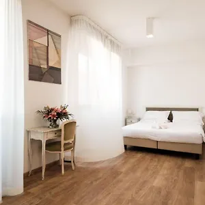  Hotell Resart Iacomus